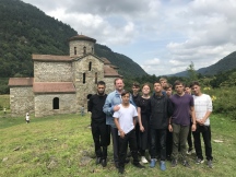 5. Посетили храм очень старинный X-XI века.JPG