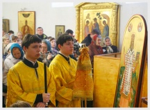 Богослужение в храме св. равноапостольного Николая Японского в Москве (24 февраля 2008 года)